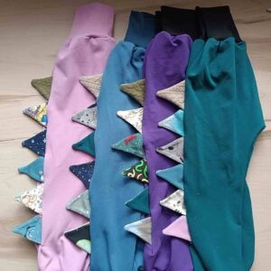 Pantalones evolutivos personalizables con escamas de dragón de La sombra Del Gato